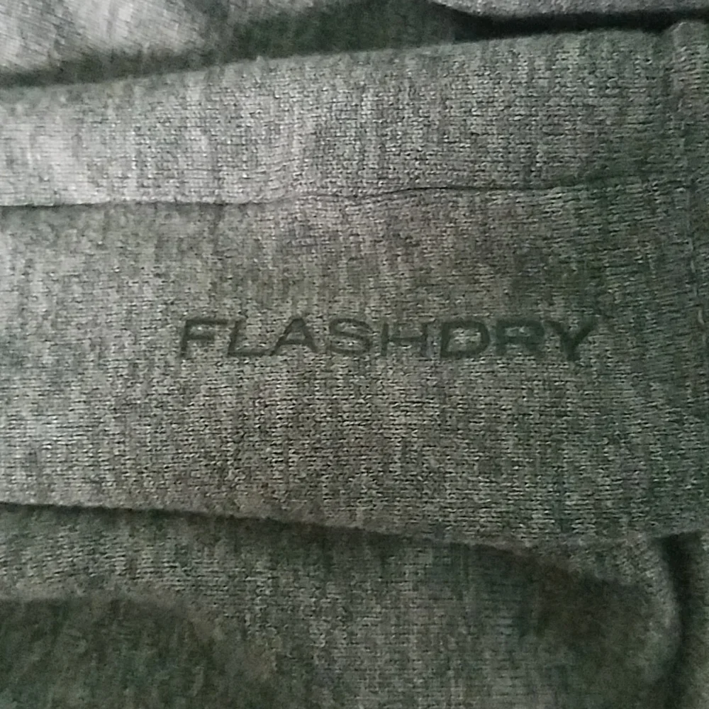 The North Face Athletic Short Sleeve Tee Shirt Flash Dry <> Flawed